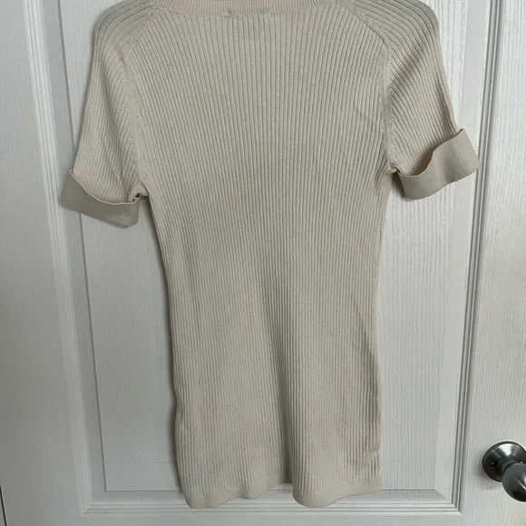 Lacoste sweater - Picture 4 of 6